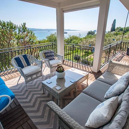 Sea View Apartments Debeli Rtic Ankaran Exterior photo